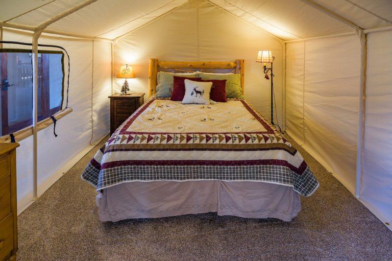 gjf_9803_35671752773_o